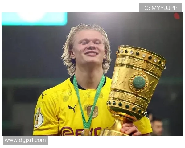 哈兰德本赛季至今直接参与35球，本世纪一切球员赛季同期第3